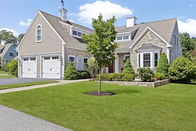 5 Callahan Pl, Hingham, MA 02043 - Photo 1