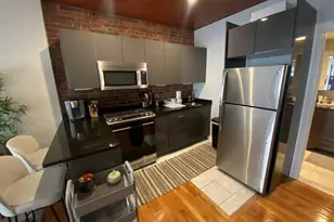 210 Hemenway St, Boston, MA 02115 - Photo 1