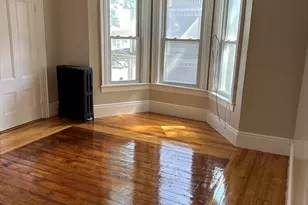 33 Russel, Worcester, MA 01609 - Photo 1