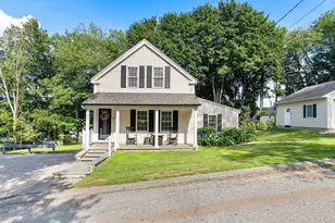 26 Benjamin St, Groveland, MA 01834 - Photo 1