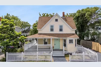 54 L St, Hull, MA 02045 - Photo 1