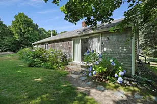 13 County Rd, Oak Bluffs, MA 02557 - Photo 1