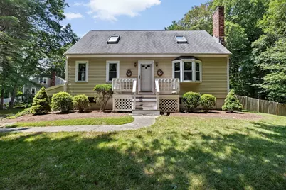 58 Pudding Brook Dr, Pembroke, MA 02359 - Photo 1