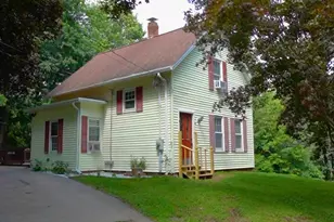 4 Walnut St, Brookfield, MA 01506 - Photo 1