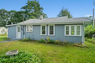 122 Union Park St, Hanson, MA 02341 - Photo 1