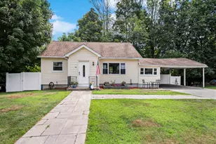 51 Dufton Rd, Andover, MA 01810 - Photo 1