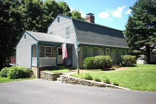 89 Medway St, Norfolk, MA 02056 - Photo 1