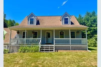 213 Cedar St, Sturbridge, MA 01518 - Photo 1