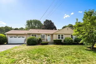 232 Prospect St, Shrewsbury, MA 01545 - Photo 1