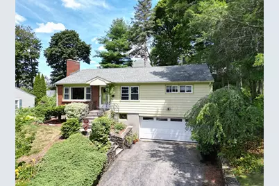 17 Maplewood Rd, Worcester, MA 01602 - Photo 1