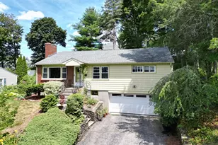 17 Maplewood Rd, Worcester, MA 01602 - Photo 1