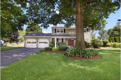 358 Olney St, Seekonk, MA 02771 - Photo 1