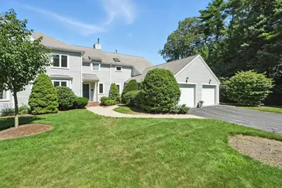 32 Bay Farm Rd #32, Duxbury, MA 02332 - Photo 1