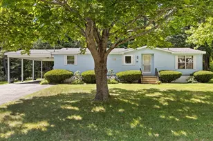 74 Sunrise Ln, Gardner, MA 01440 - Photo 1