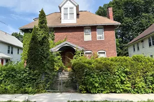 67 Carlisle St, Springfield, MA 01109 - Photo 1