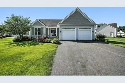 16 Broadleaf Circle #16, East Longmeadow, MA 01028 - Photo 1