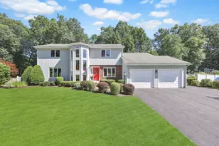 87 Pineridge Dr, Westfield, MA 01085 - Photo 1