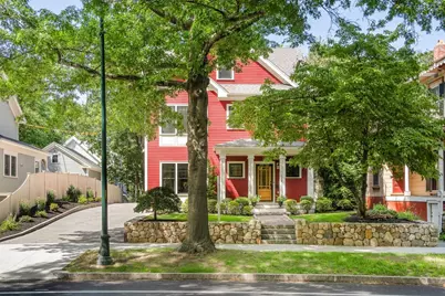 178 Mystic Valley Pkwy, Winchester, MA 01890 - Photo 1