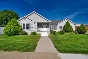 2992 Acushnet Ave, New Bedford, MA 02745 - Photo 1