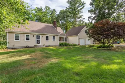 11 Parker Dr, Freetown, MA 02717 - Photo 1