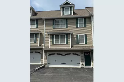 530 Mammoth Rd #32, Dracut, MA 01826 - Photo 1