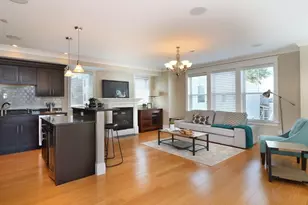 276 Bowen St, Boston, MA 02127 - Photo 1