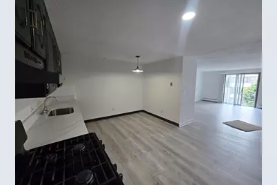 24 Inman St #32, Lawrence, MA 01843 - Photo 1