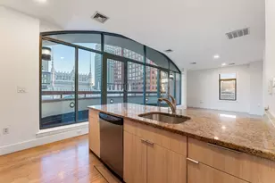 425 Boylston St, Boston, MA 02116 - Photo 1