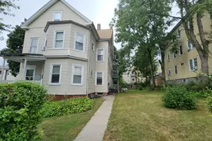 184 Vernon St, Worcester, MA 01604 - Photo 1