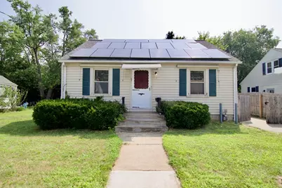 67 Grandview St, Springfield, MA 01118 - Photo 1