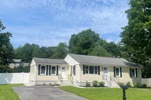 86 Woodstock Rd, Attleboro, MA 02703 - Photo 1