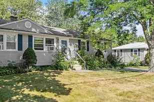 9 Neillian St, Bedford, MA 01730 - Photo 1