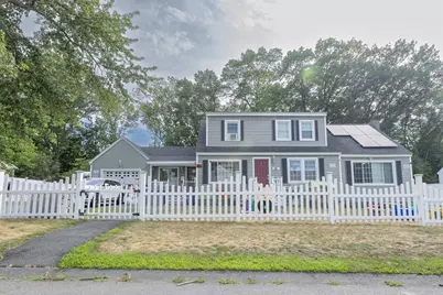 25 Beaconsfield St, Lawrence, MA 01843 - Photo 1