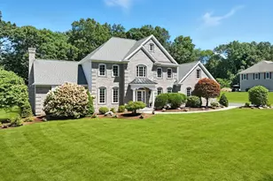 5 Kensington Dr, Wilbraham, MA 01095 - Photo 1