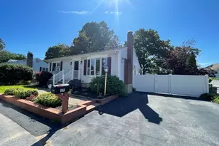 17 Gregg St, Woburn, MA 01801 - Photo 1