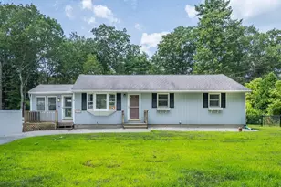 199 New Boston Rd, Sturbridge, MA 01566 - Photo 1