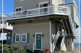 29 Cove St, Mattapoisett, MA 02739 - Photo 1