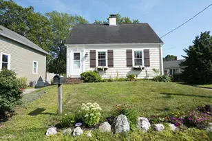 28 Jay St, North Attleboro, MA 02760 - Photo 1