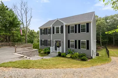 21 Dublin Dr, Plymouth, MA 02360 - Photo 1