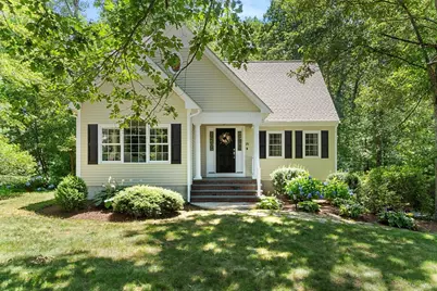 25 Oxford Dr, Franklin, MA 02038 - Photo 1