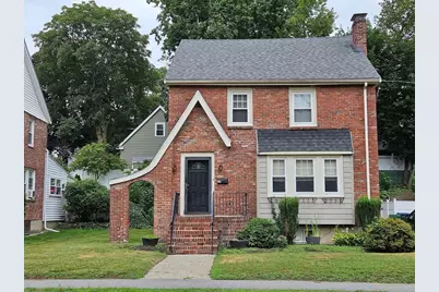 25 Essex St, Medford, MA 02155 - Photo 1