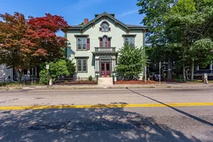 546 County St, New Bedford, MA 02740 - Photo 1