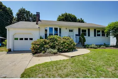 17 Pelham Rd, Waltham, MA 02453 - Photo 1