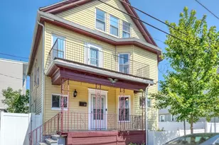 31 Wolcott St, Malden, MA 02148 - Photo 1