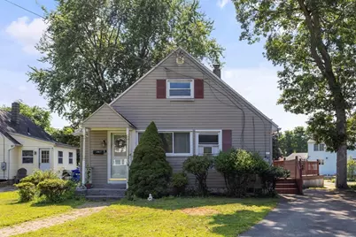 34 Canterbury Road, Springfield, MA 01118 - Photo 1