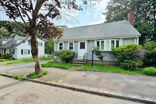 21 Richard St, Quincy, MA 02169 - Photo 1