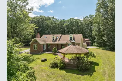 98 Blossom Rd, West Springfield, MA 01089 - Photo 1