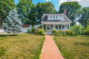 2 Hitching Post Ln, Amesbury, MA 01913 - Photo 1