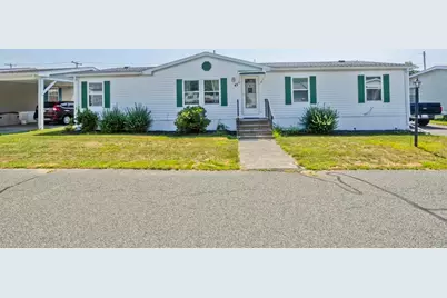 43 Somerset Rd, Chicopee, MA 01020 - Photo 1