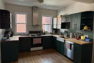 133 Columbia St, Brookline, MA 02446 - Photo 1